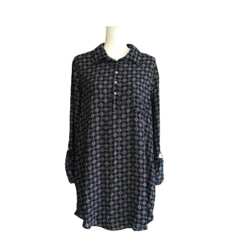 About A Girl Blue Lavender Floral Button Tab Sleeve Blouse Top Size XL NEW